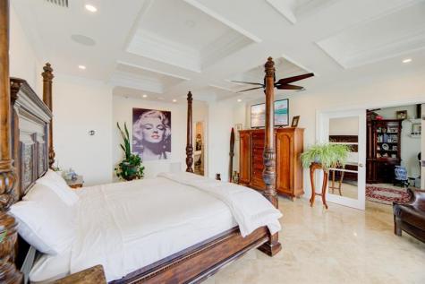 1 Las Olas Circle Fort Lauderdale FL 33316