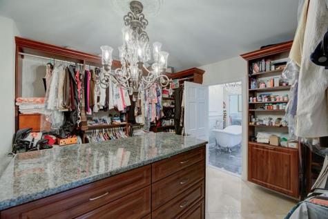 1 Las Olas Circle Fort Lauderdale FL 33316