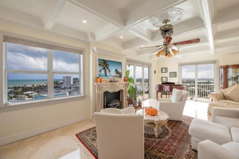 1 Las Olas Circle Fort Lauderdale FL 33316