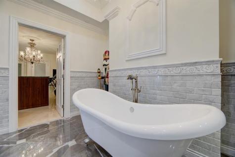 1 Las Olas Circle Fort Lauderdale FL 33316