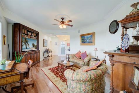 1 Las Olas Circle Fort Lauderdale FL 33316