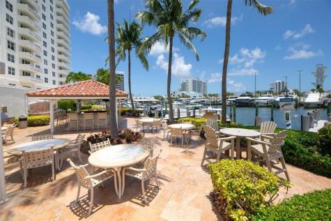 1 Las Olas Circle Fort Lauderdale FL 33316
