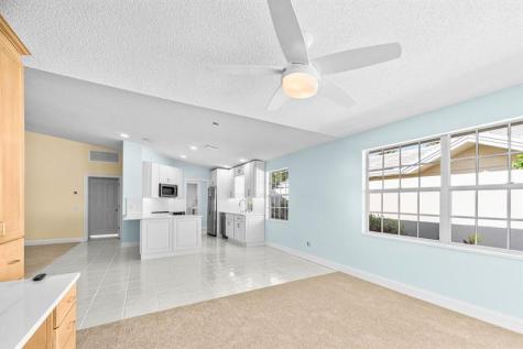 4186 Royal Oaks Drive Palm Beach Gardens FL 33410