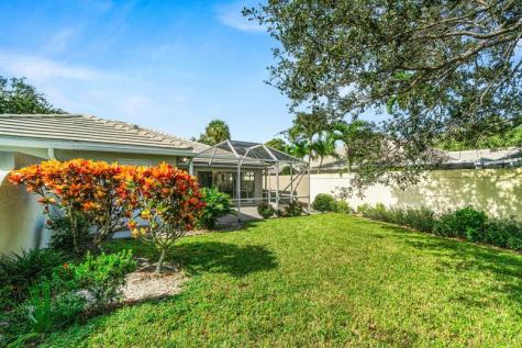4186 Royal Oaks Drive Palm Beach Gardens FL 33410