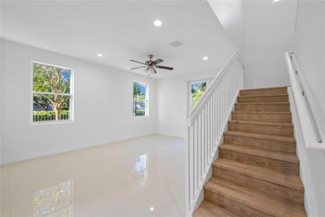 324 SW 14th Court Fort Lauderdale FL 33315