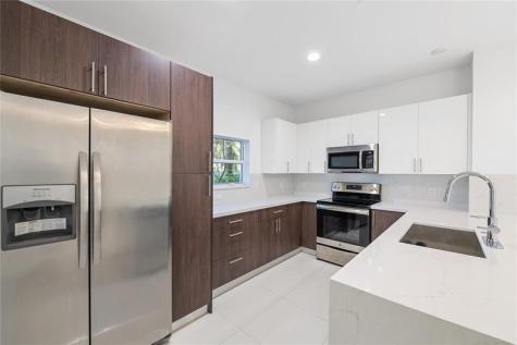324 SW 14th Court Fort Lauderdale FL 33315
