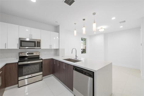 324 SW 14th Court Fort Lauderdale FL 33315