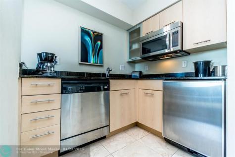 2670 E Sunrise Boulevard Fort Lauderdale FL 33304