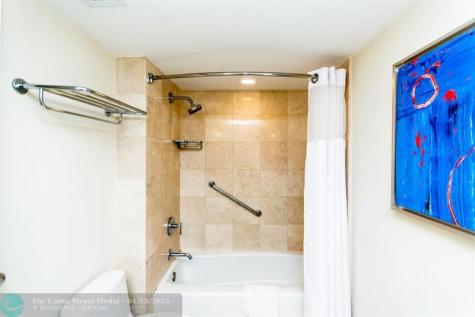 2670 E Sunrise Boulevard Fort Lauderdale FL 33304