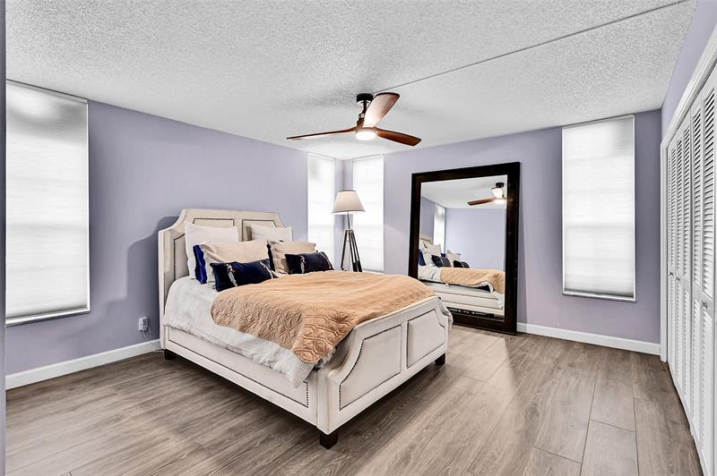 605 Oaks Drive Pompano Beach FL 33069