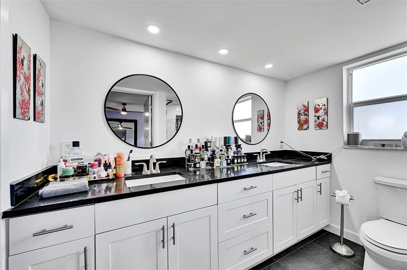 605 Oaks Drive Pompano Beach FL 33069