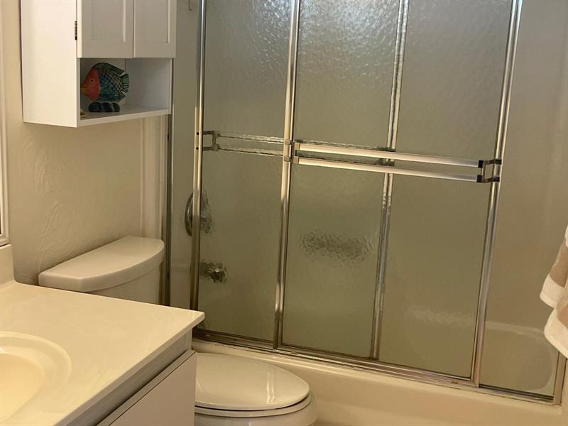 2520 NE 1st Court Boynton Beach FL 33435