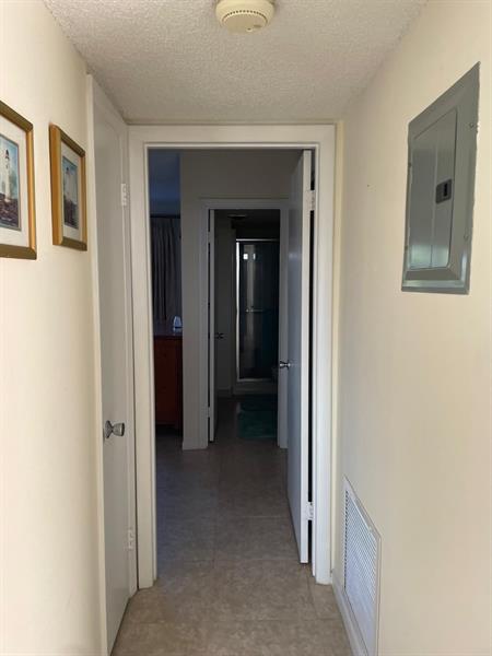 2520 NE 1st Court Boynton Beach FL 33435