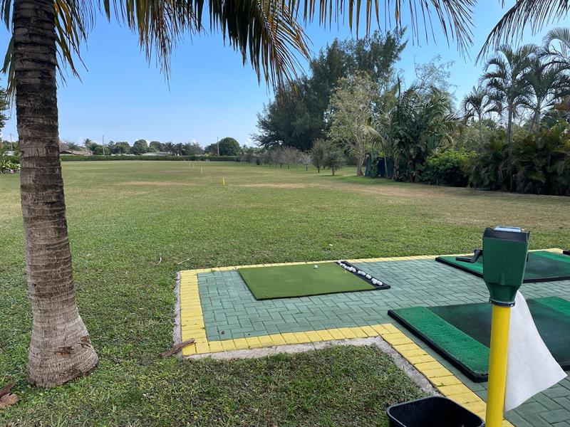 2520 NE 1st Court Boynton Beach FL 33435