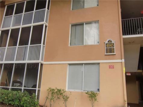 4045 W Mcnab Road Pompano Beach FL 33069