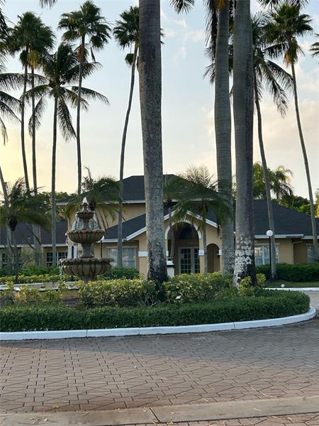 4045 W Mcnab Road Pompano Beach FL 33069