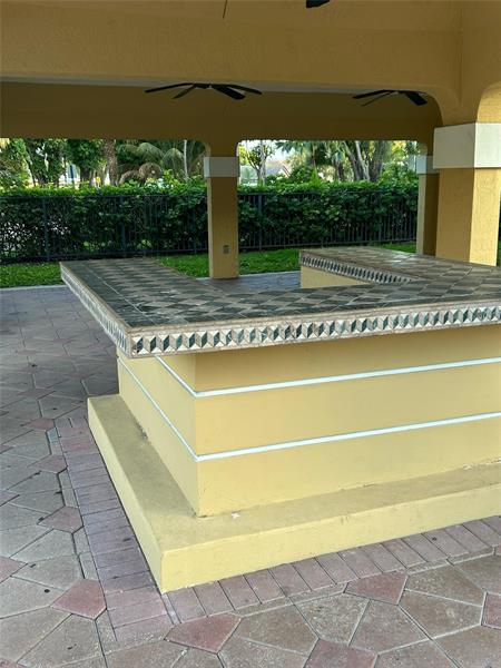 4045 W Mcnab Road Pompano Beach FL 33069