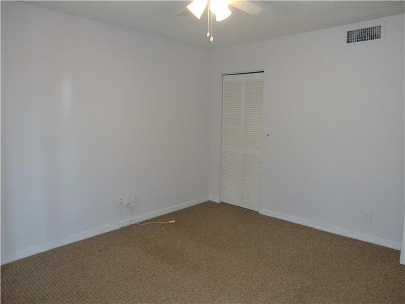 4045 W Mcnab Road Pompano Beach FL 33069