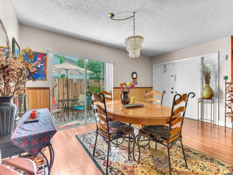 6171 SW 6th Margate FL 33068