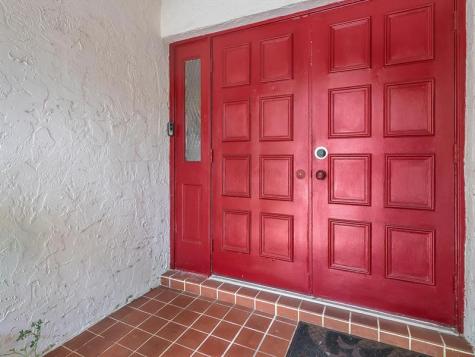 6171 SW 6th Margate FL 33068