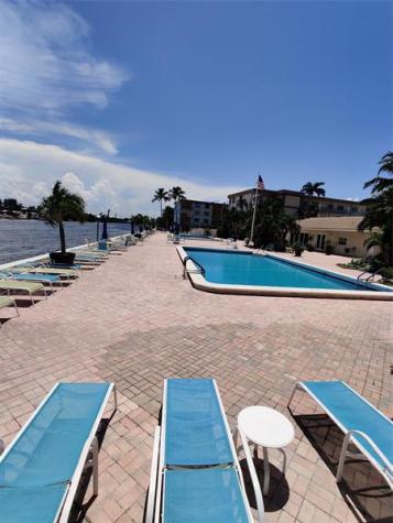 2010 S Federal Highway Boynton Beach FL 33435