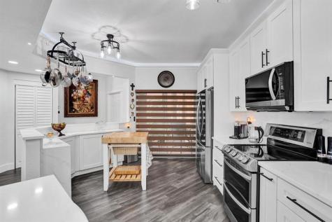 7755 Yardley Drive Tamarac FL 33321
