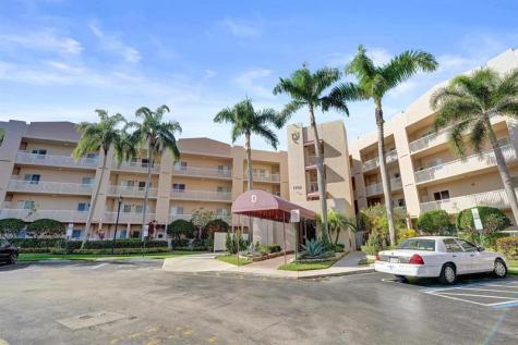 7755 Yardley Drive Tamarac FL 33321