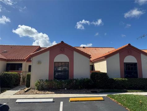 84 Centennial Court Deerfield Beach FL 33442