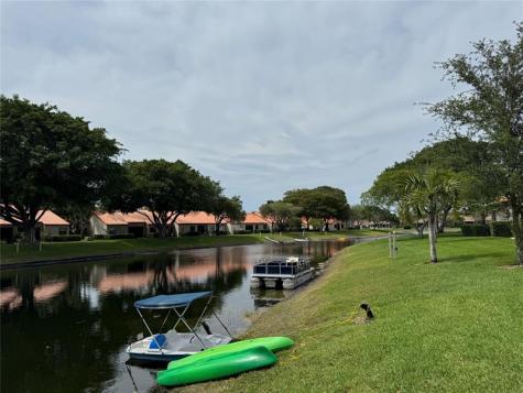 84 Centennial Court Deerfield Beach FL 33442