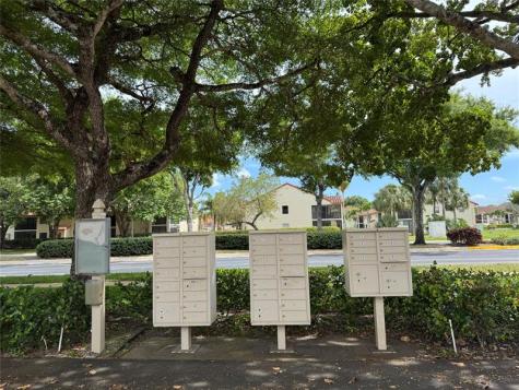 84 Centennial Court Deerfield Beach FL 33442