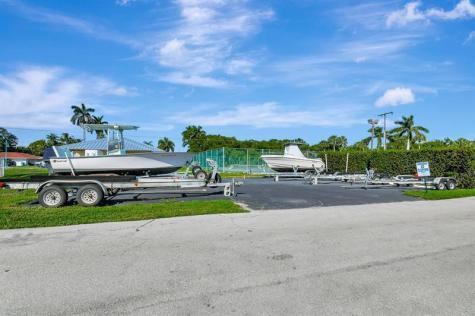 689 NE 6th Court Boynton Beach FL 33435