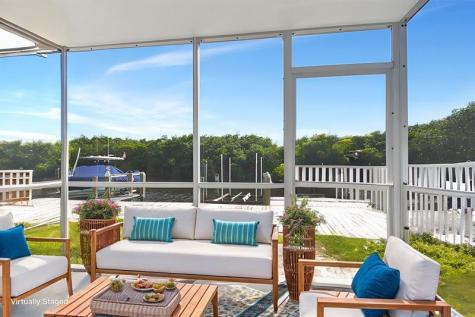 689 NE 6th Court Boynton Beach FL 33435