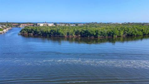 689 NE 6th Court Boynton Beach FL 33435