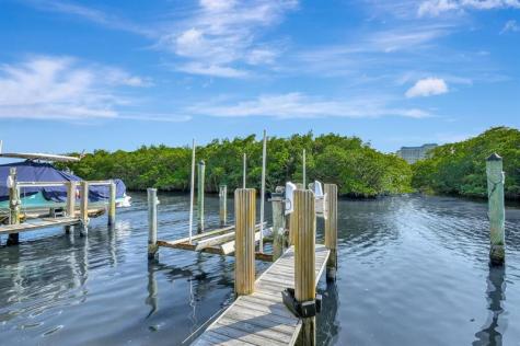 689 NE 6th Court Boynton Beach FL 33435