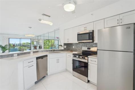 2205 S Cypress Bend Drive Pompano Beach FL 33069