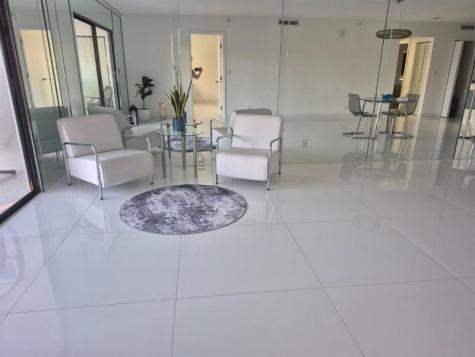 2205 S Cypress Bend Drive Pompano Beach FL 33069