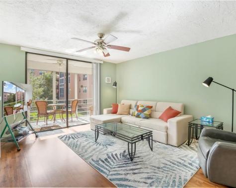 2851 Somerset Drive Lauderdale Lakes FL 33311