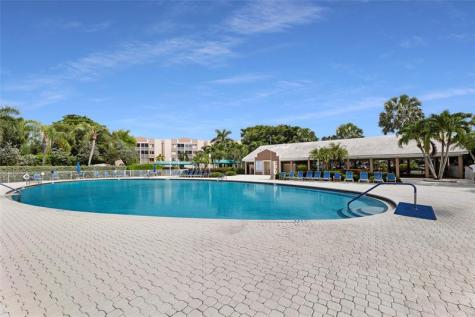 7872 Trent Drive Fort Lauderdale FL 33321