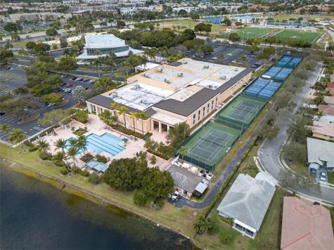 7872 Trent Drive Fort Lauderdale FL 33321