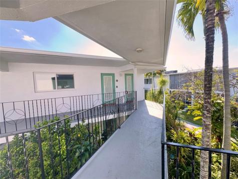 2151 NE 42nd Court Lighthouse Point FL 33064