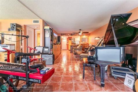 820 S Hollybrook Drive Pembroke Pines FL 33025