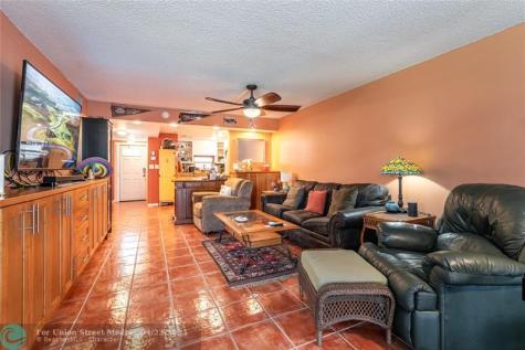 820 S Hollybrook Drive Pembroke Pines FL 33025