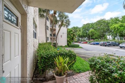 820 S Hollybrook Drive Pembroke Pines FL 33025