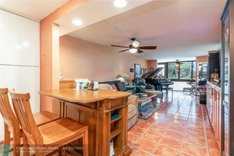 820 S Hollybrook Drive Pembroke Pines FL 33025