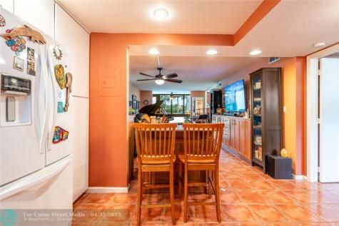 820 S Hollybrook Drive Pembroke Pines FL 33025