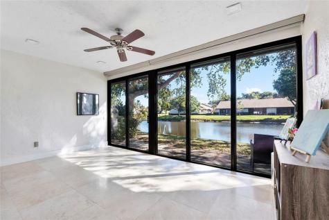 3260 Carambola Circle S Coconut Creek FL 33066