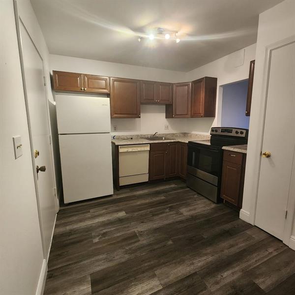 4751 NW 21 Lauderhill FL 33313