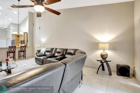 9720 Malvern Drive Tamarac FL 33321