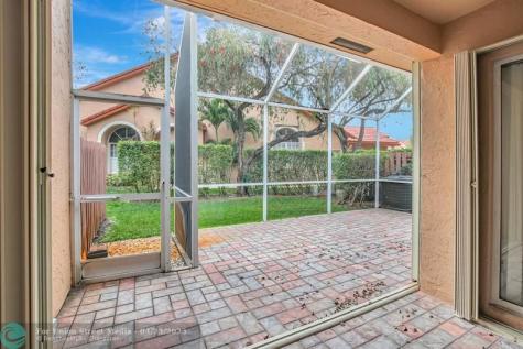 9720 Malvern Drive Tamarac FL 33321