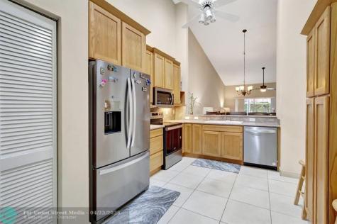 9720 Malvern Drive Tamarac FL 33321